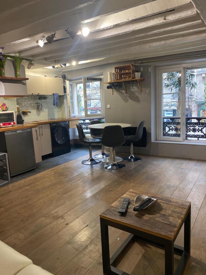 Studio Canal Saint Martin Appartement